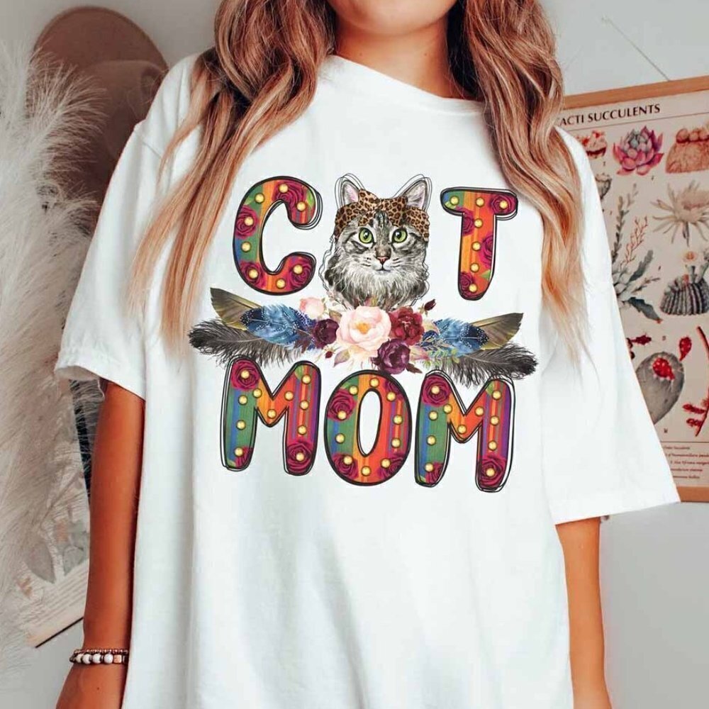 Boho Cat Mom Funny Mothers Day Cat Mom Retro T-Shirt - Picture 1 of 4